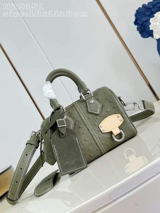 Picture of Louis Vuitton Handbags _SKUfw233924461fw